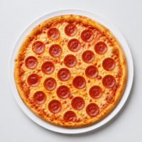 33. Pizza Peperoni