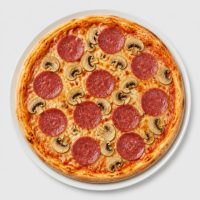 40. Pizza Rindersalami & Champignons