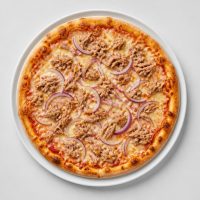 42. Pizza Tonno