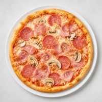 44. Pizza Prosciutto